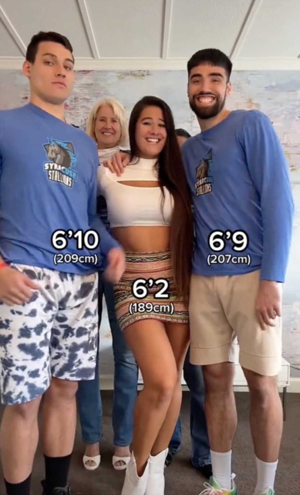 How Tall Is Rukia Kuchiki? She Stands At 144 cm